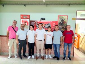 NAZİLLİ İLÇE MİLLİ EĞİTİM MÜDÜRÜ, LGS TERCİH DANIŞMANLIĞI YAPILAN 5 EYLÜL ORTAOKULU’NU ZİYARET ETTİ.