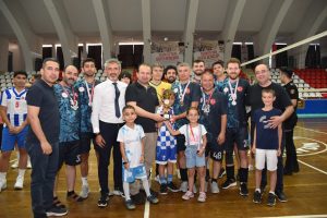 AYDIN’DA 15 TEMMUZ VOLEYBOL TURNUVASI DÜZENLENDİ.