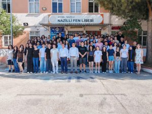NAZİLLİ İLÇE MİLLİ EĞİTİM MÜDÜRÜ, YETİŞTİRME KURSU ÖĞRENCİLERİNİ ZİYARET ETTİ.