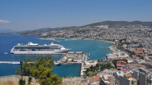 Eylül’de emeklilerin yeni gözdesi: Kuşadası, Urla, Seferihisar