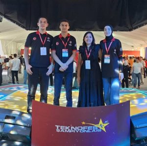 TEKNOFEST 2025’de, ‘EKOISI’ projesiyle; Nazilli Fen Lisesi Alp Takımı, Türkiye birincisi oldu.