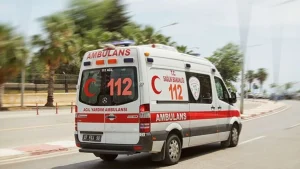 Ambulansa yol vermeyen sürücülere ağır cezalar geliyor!