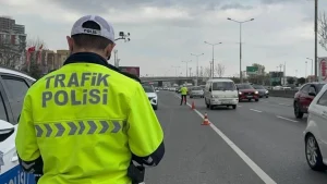 Hız sınırında yüzde 10’luk tolerans kalkıyor! En düşük ceza 2 bin lira olacak.