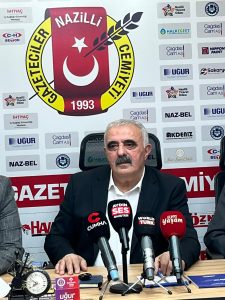 Nazilli Esnaf Kefalet Kooperatifi Başkanı Öztunç, basın toplantısı düzenledi.