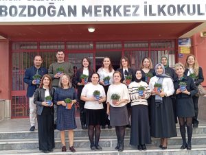 Bozdoğan’da öğretmenlere 24 Kasım jesti!